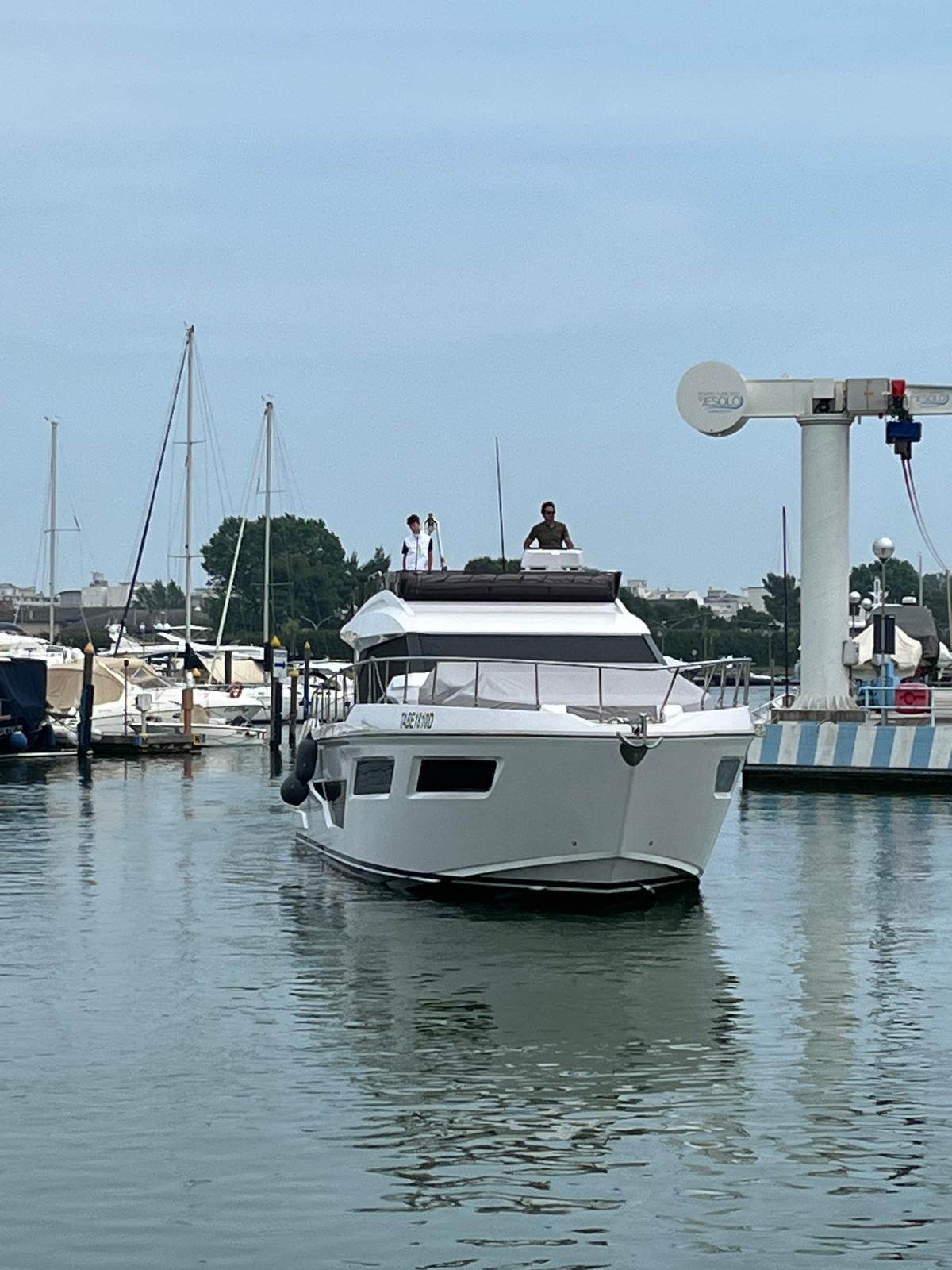 2023 FERRETTI YACHTS 580 